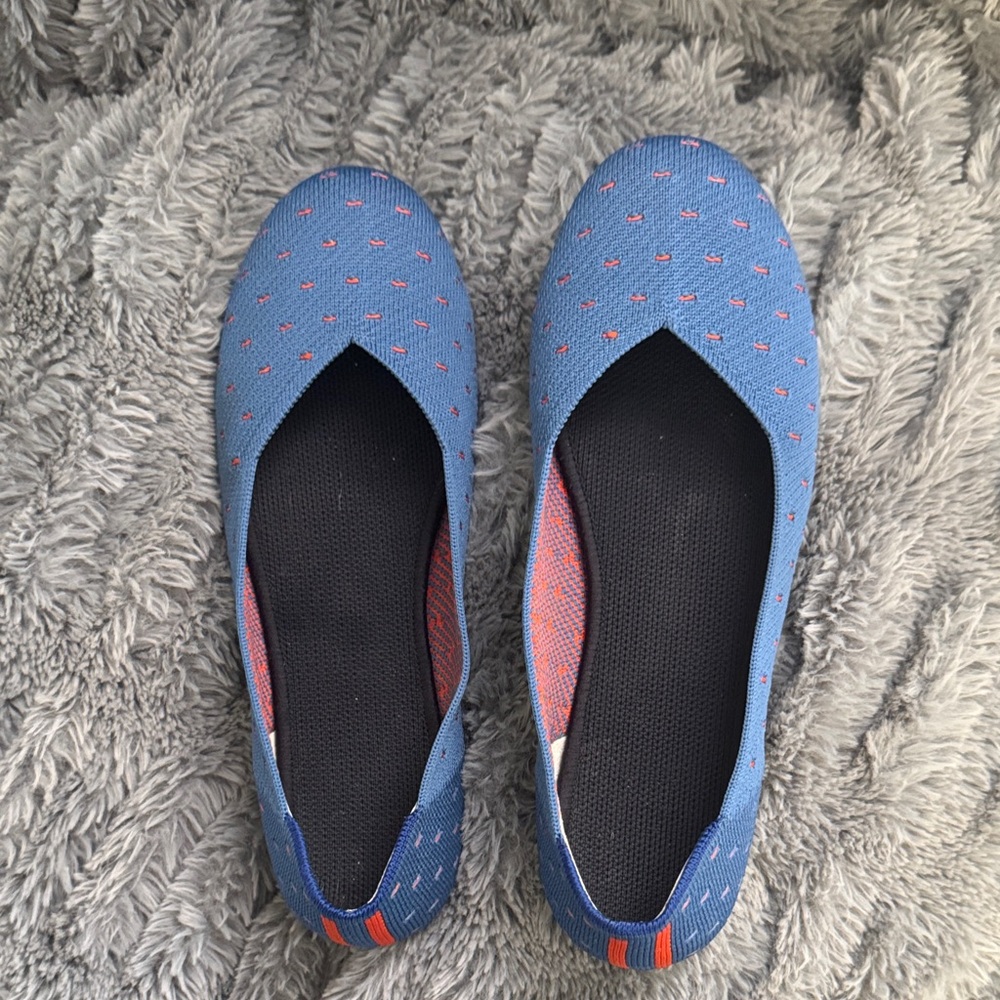 Evglow Women's Blue Flats with Orange Accents